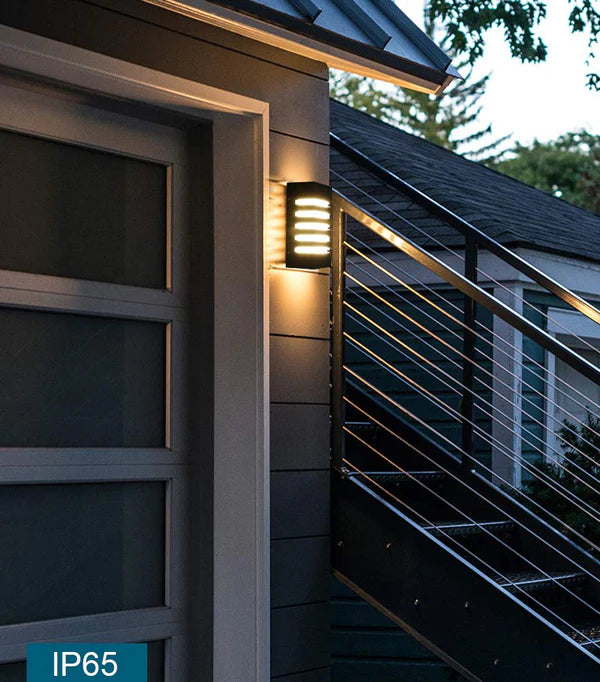 Maximize Your Outdoor Space with Wall Sconces